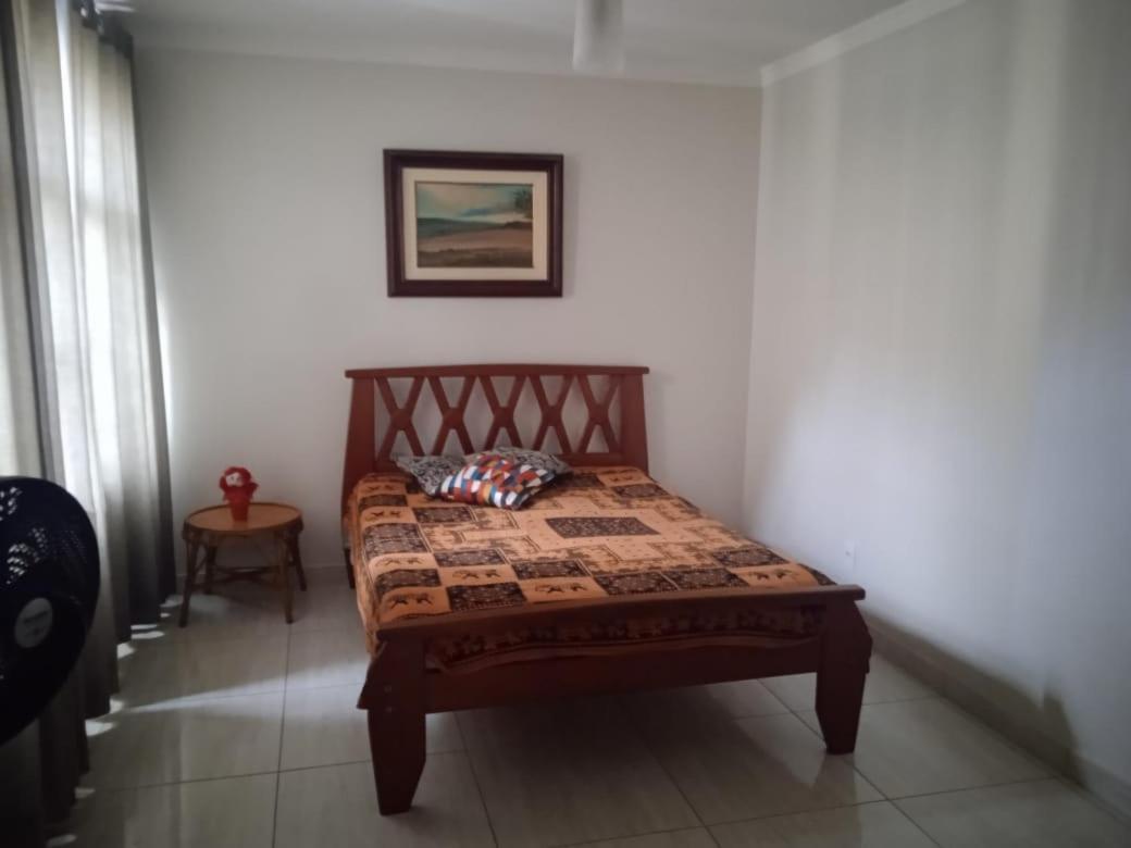 Apartamento A 50M Da Praia Do Forte Cabo Frio Exterior photo